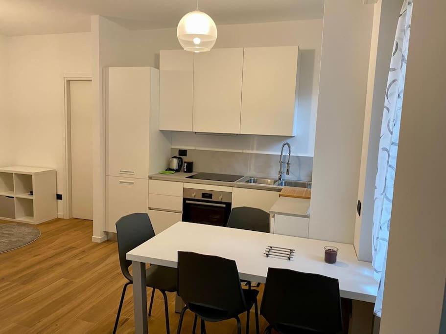 Casa Motti, Accogliente Appartamento Ristrutturato In Repubblica Milán Exteriér fotografie